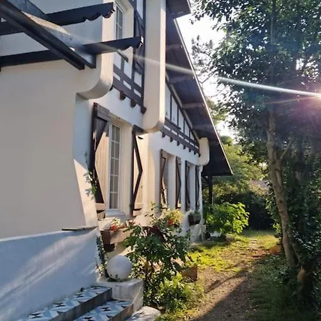 Vila Maison La Basco-landaise